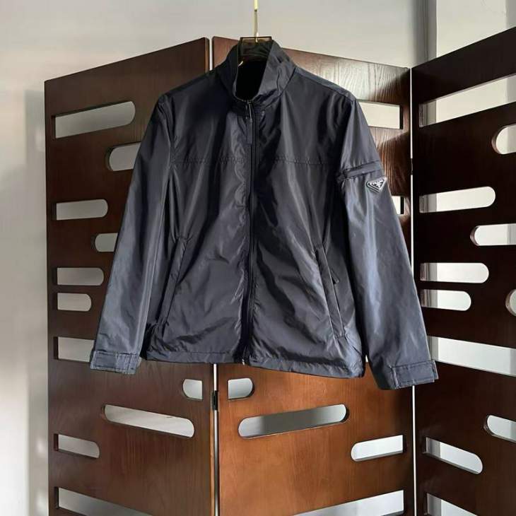 Picture of Prada Jackets _SKUPradaM-3XL8qx12830317